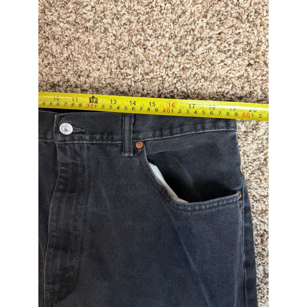 Levi's 550 Relaxed Fit Jeans Mens 42x32(38x30) Black Denim Classic Straight - Picture 2 of 6